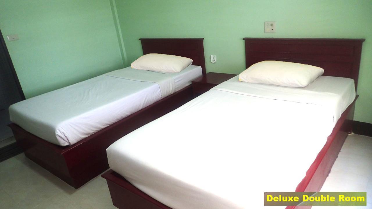 Woodlands Inn Hotel Bangkok Eksteriør billede