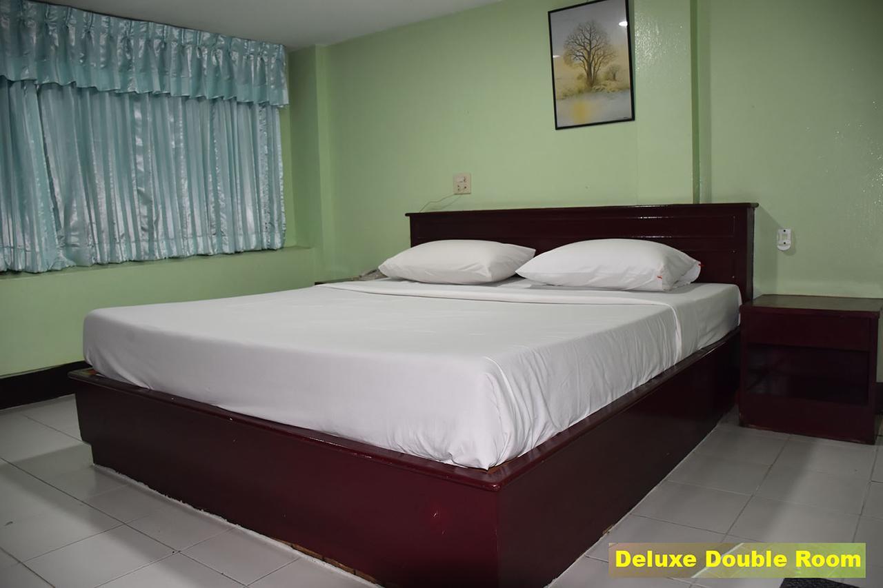 Woodlands Inn Hotel Bangkok Eksteriør billede