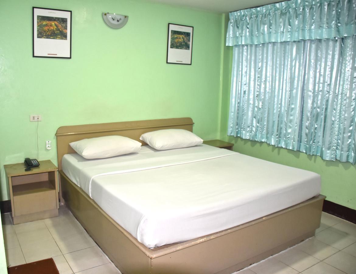 Woodlands Inn Hotel Bangkok Eksteriør billede